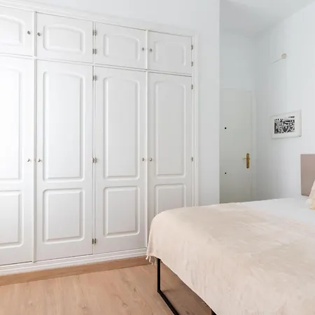 Duplex Sta Rufina شقة إشبيلية