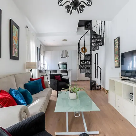 Duplex Sta Rufina * إشبيلية
